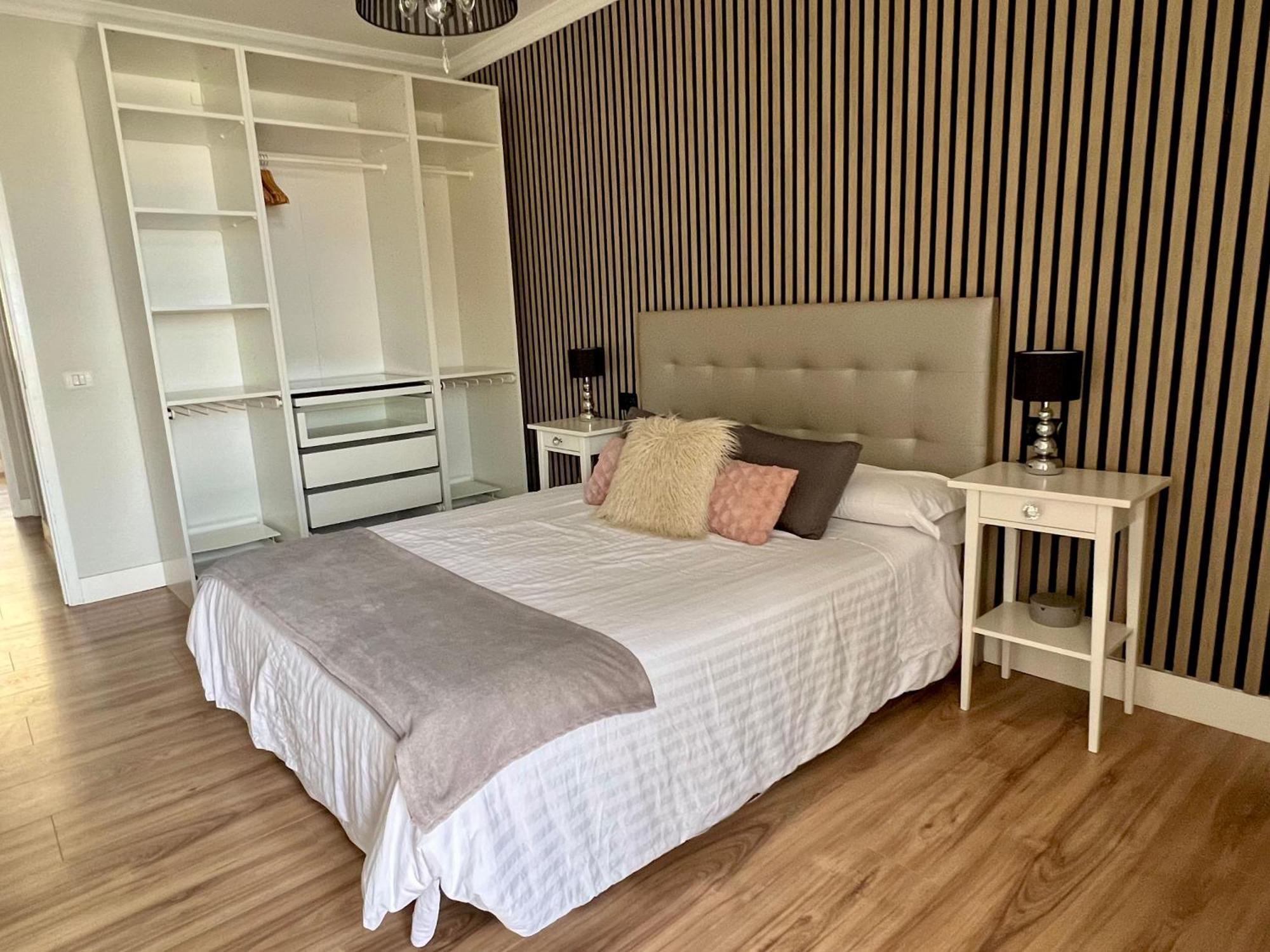 Flores & Campos Guest House ซานตาครูซ เด เตเนริเฟ ภายนอก รูปภาพ